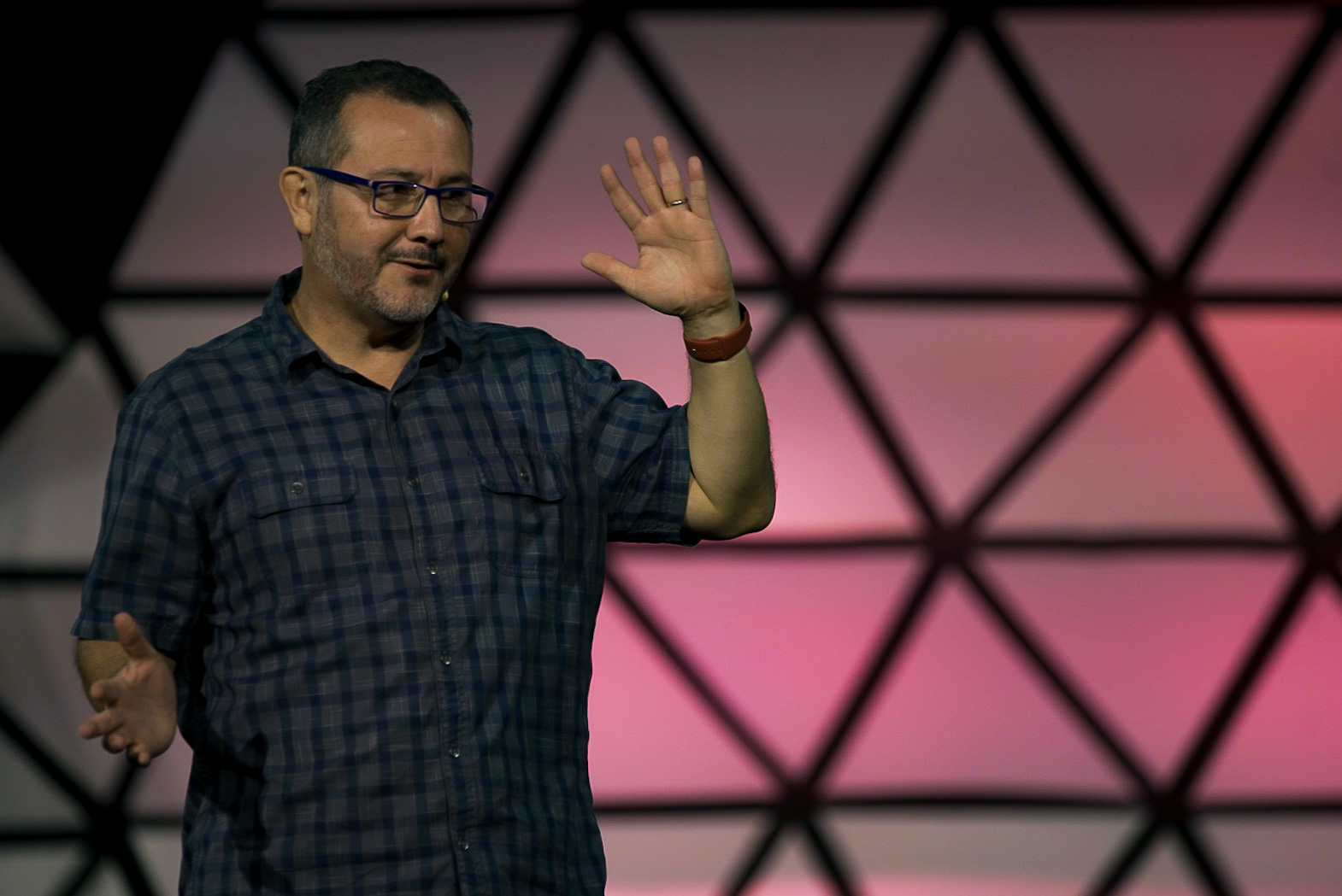 Pastor Arturo Barrientos Comunidad PAS App